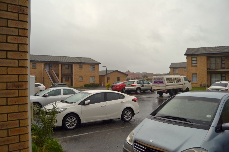 2 Bedroom Property for Sale in Fairview Golf Estate Western Cape